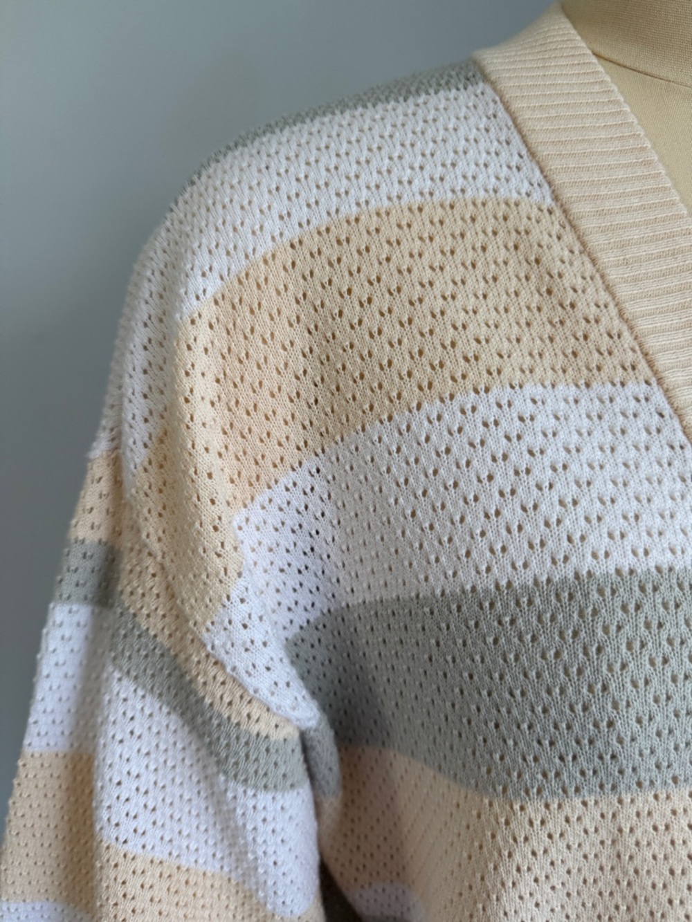 DG2 by Diane Gilman Crochet Knit Open-Front Cardigan - Cream, Beige & Gray SZS - Picture 13 of 16